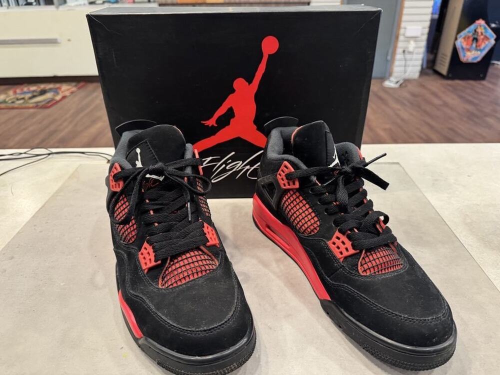 Nike Air Jordan 4 RETRO Size 10.5 LS(341909)